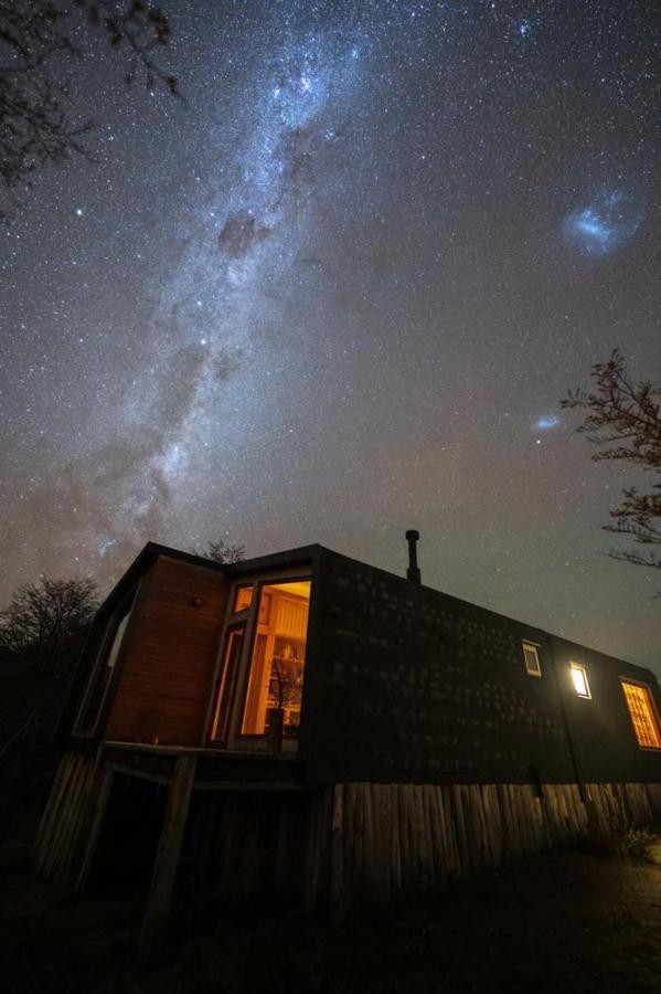 Cabana En Laguna Azul Patagonia Bagual Villa Torres del Paine National Park Exterior photo